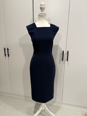 Banana Republic Classic Navy Square-Neck Sheath Dress Size 2 New with tag